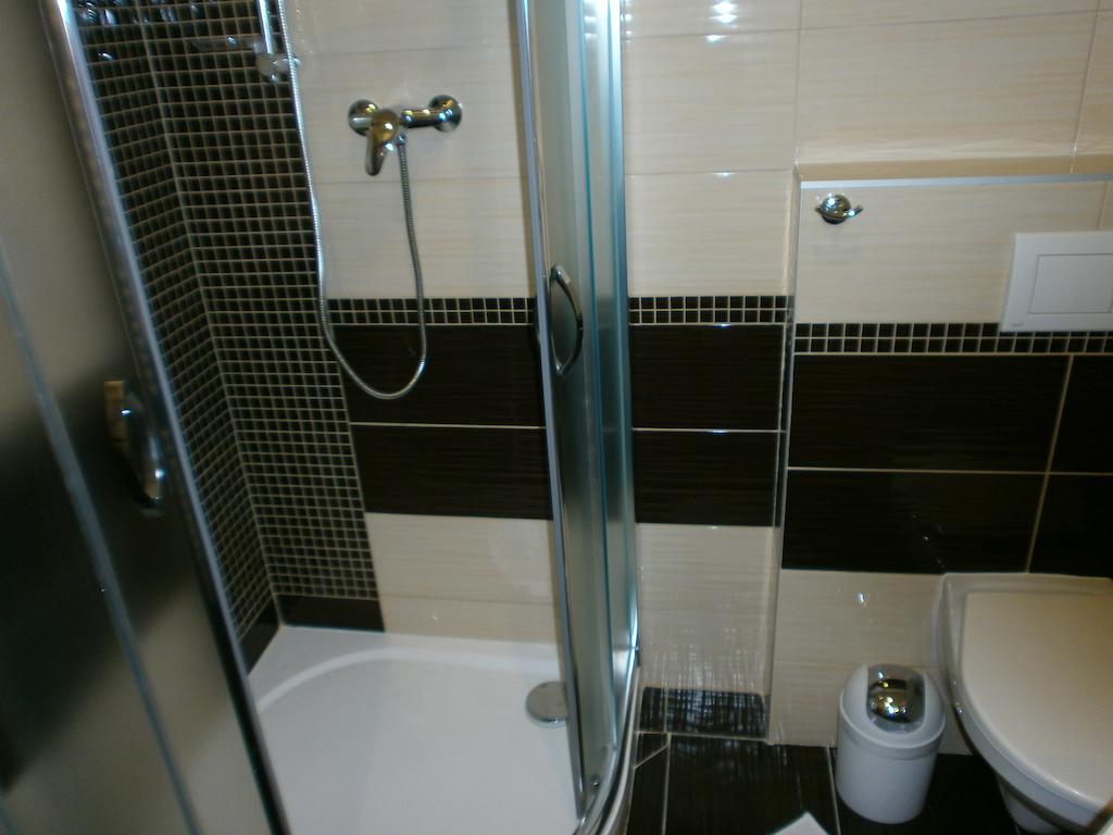 Hotel U Cisare เมลนิค ภายนอก รูปภาพ