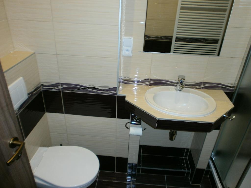 Hotel U Cisare เมลนิค ภายนอก รูปภาพ